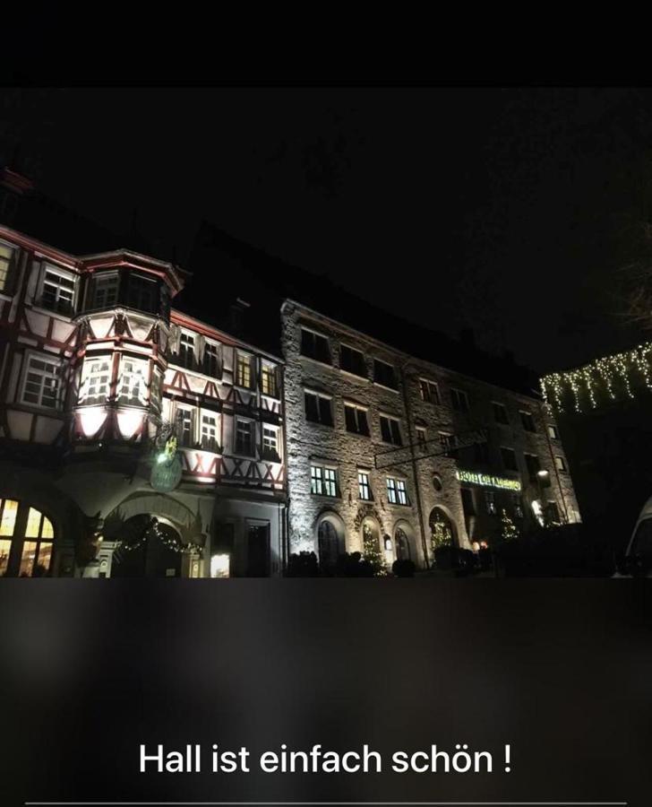 Tiny Ferienwohnung Am Stadtpark 施韦比施哈尔 外观 照片